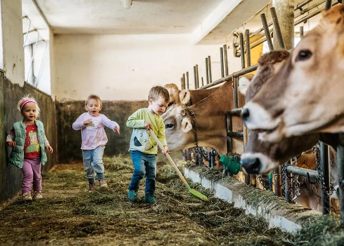 Linharterhof Vakantieboerderij *